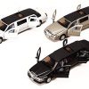 Kumar Toys Kinsmart Die-Cast Metal 1999 Lincoln Town Limousine Car ,Multicolor